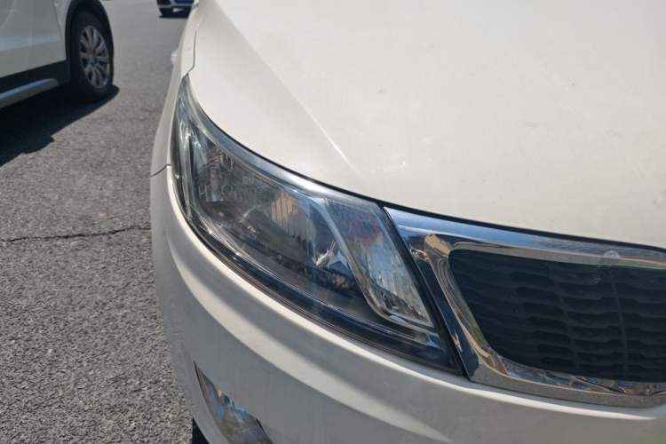 Used Kia K2 2012 Sedan 1.4L MT GLS Commemorative Edition