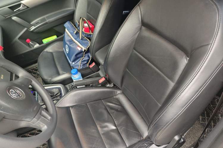 Used Volkswagen Lavida 2011 1.4 TSI DSG Prestige Edition
