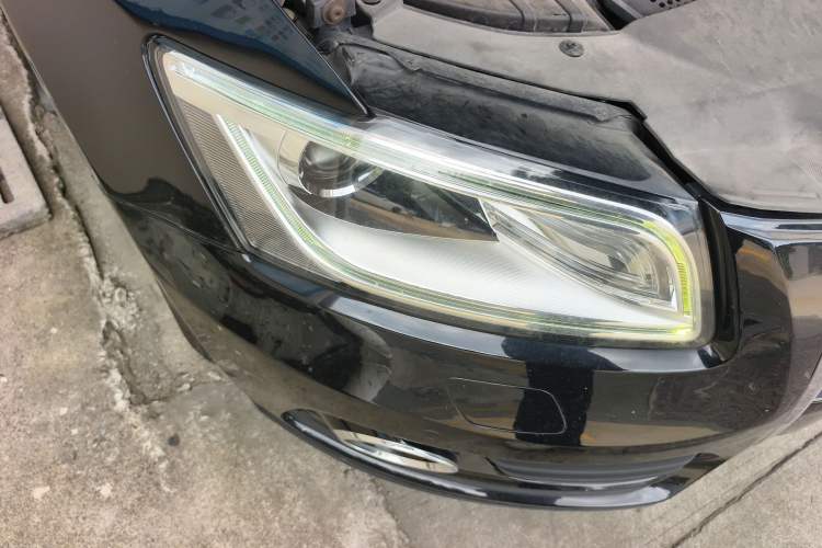 Used Audi Q5 2013 40 TFSI Technology Edition Right Front Headlight