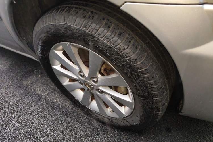 Used Buick GL8 2012 2.4L BASE Comfort Edition