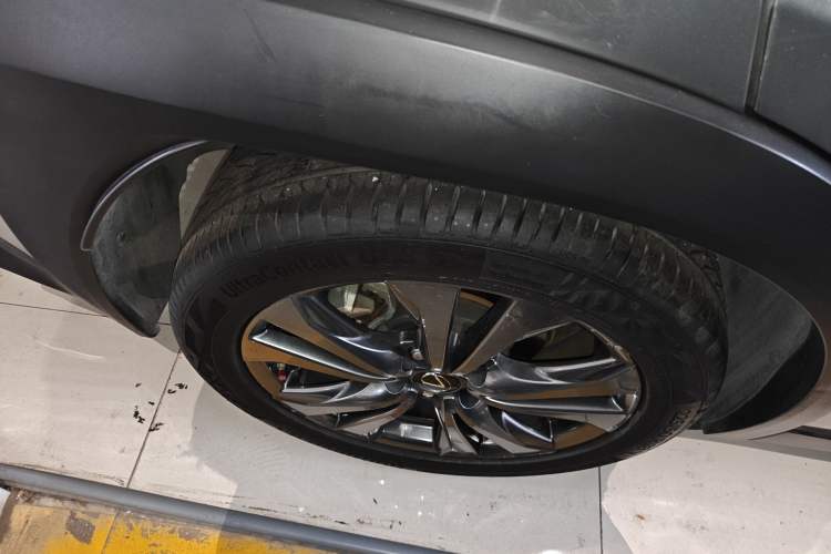 Used Lexus UX 2019 260h F SPORT All-Wheel-Drive Model China VI Standard
