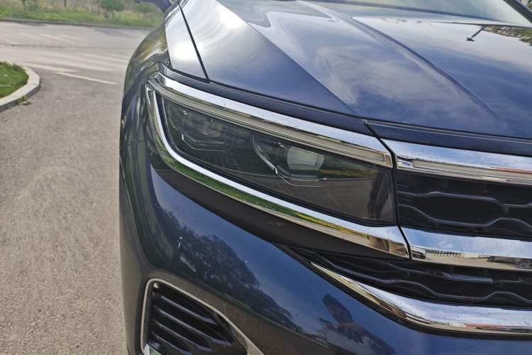 Used Volkswagen Talagon 2021 380TSI Four-Wheel Drive Luxury Premium Edition Pro Right Front Headlight