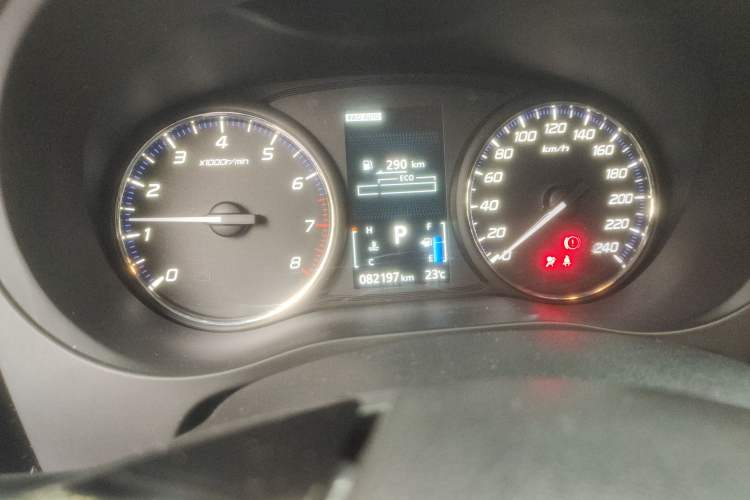 Used Mitsubishi Outlander 2018 2.4L 4x4 Luxury Edition 7-Seater Instrument Cluster