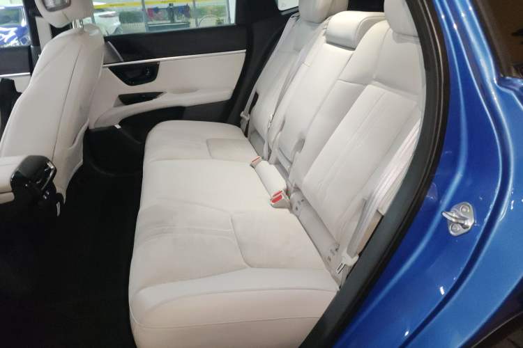 Used Honda S7 2025 Navigator Edition