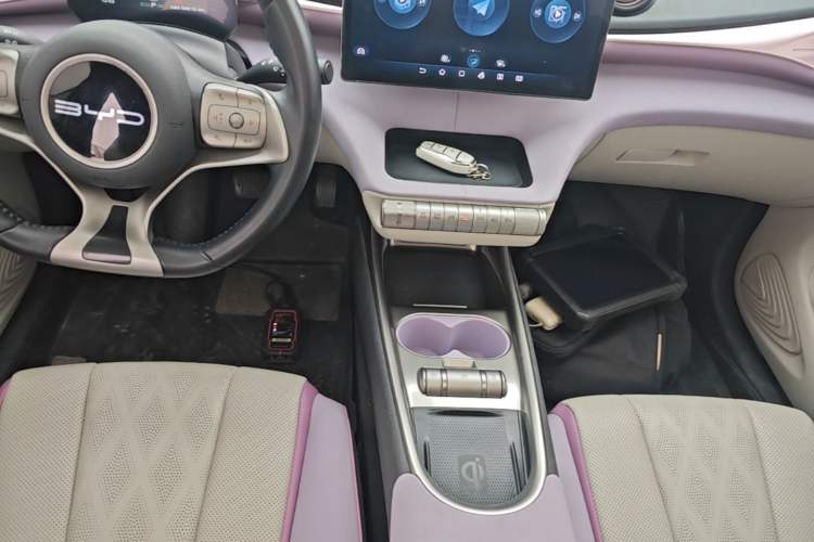 Used BYD Dolphin 2023 420 km Fashion Edition