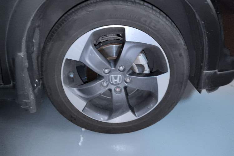 Used Honda Vezel 2015 1.8L CVT 2WD Luxury Model