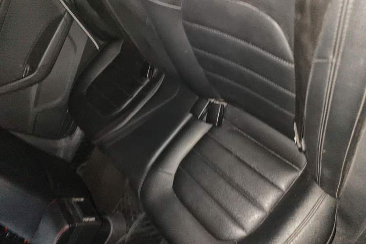 Used Volkswagen Santana 2019 1.5L Automatic Fashion Edition China VI Left Rear Seat