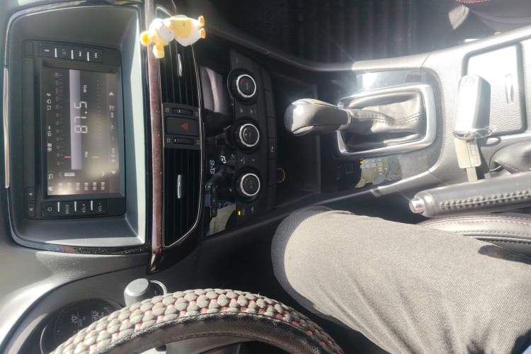 Used Mazda Atenza 2015 2.0L Blue Sky Luxury Edition Audio And AC Panel