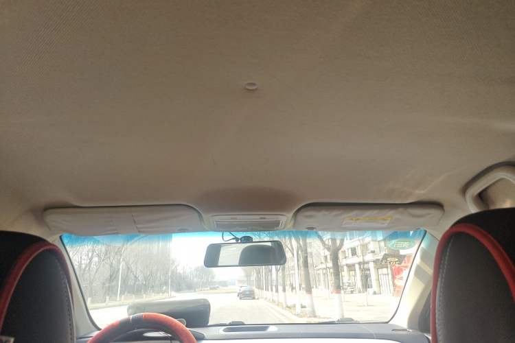 Used JAC Refine S2 2015 1.5L Manual Luxury Smart Model
