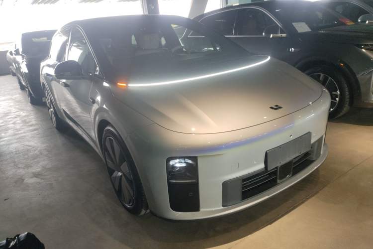 Used Li Auto Li Auto i6 2025 Model Two-Wheel-Drive Standard Type