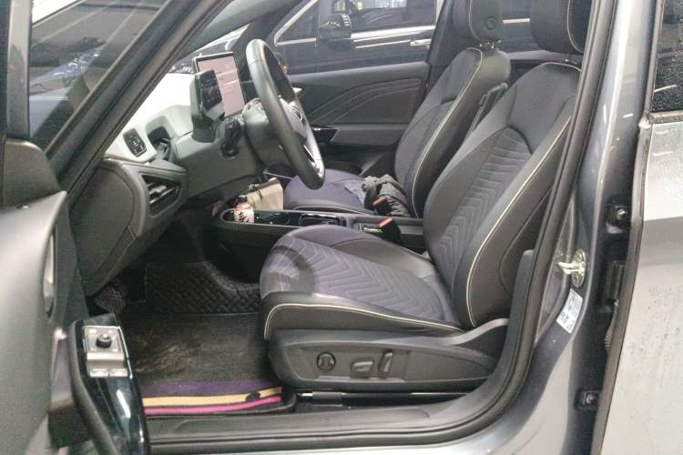 Used Volkswagen ID.3 2025 Smart Edition Outstanding Model Left Front Seat