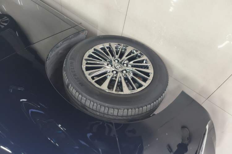 Used Toyota Alphard 2019 Dual-Engine 2.5L Luxury Edition