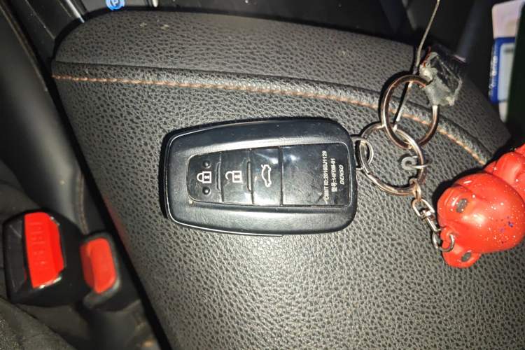 Used Toyota Camry 2021 2.0G Luxury Edition