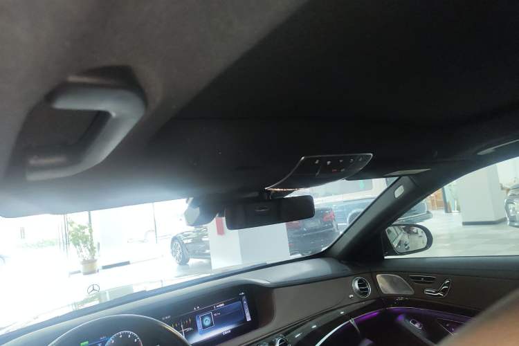 Used Mercedes-Benz S-Class 2020 S 350 L Business Class Ultimate Edition Headliner