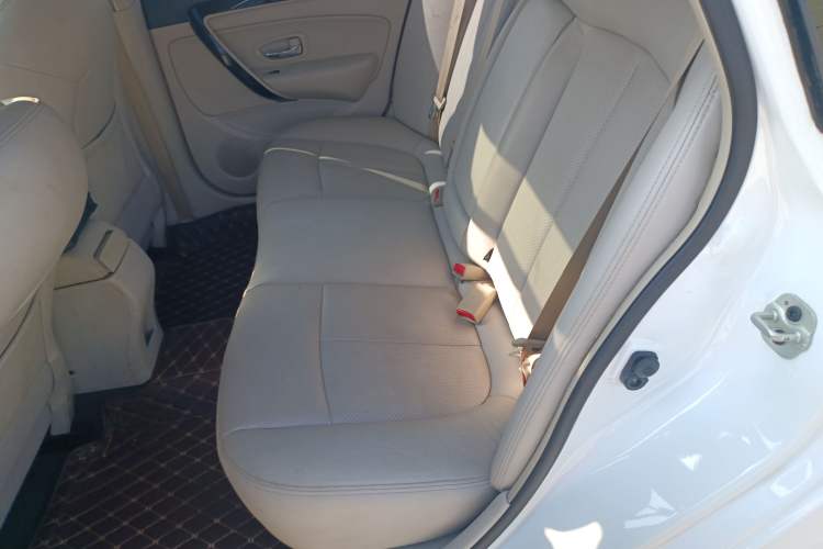 Used Dongfeng Aeolus A60 2016 1.5L Manual Luxury Version