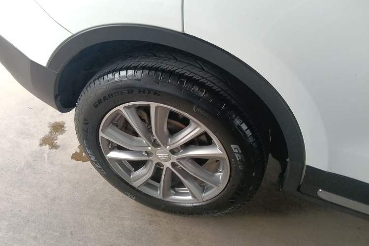 Used Geely Auto Emgrand X7 Sport 2018 1.8TD Automatic Two-Wheel Drive Smart 4G Connected Version