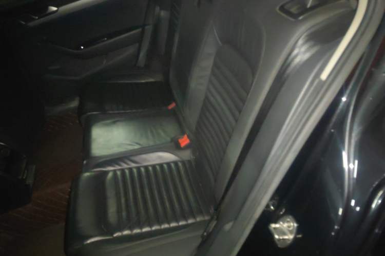 Used Volkswagen Magotan 2019 330TSI DSG Leading Model China VI Standard Left Rear Seat