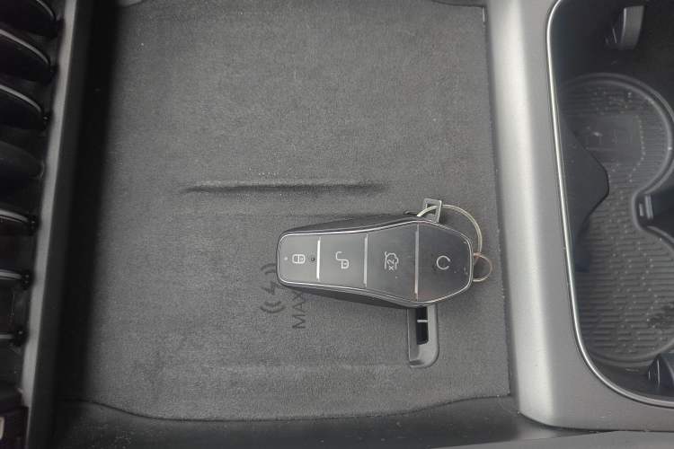 Used BYD Yuan PLUS 2025 Intelligent Driving Version 430 KM – Leading Edition Vehicle Key