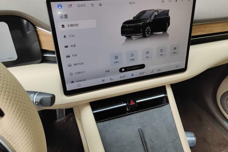 Used Hima AITO M7 2024 1.5T Intelligent Driving 4WD Max Edition 5 Seats