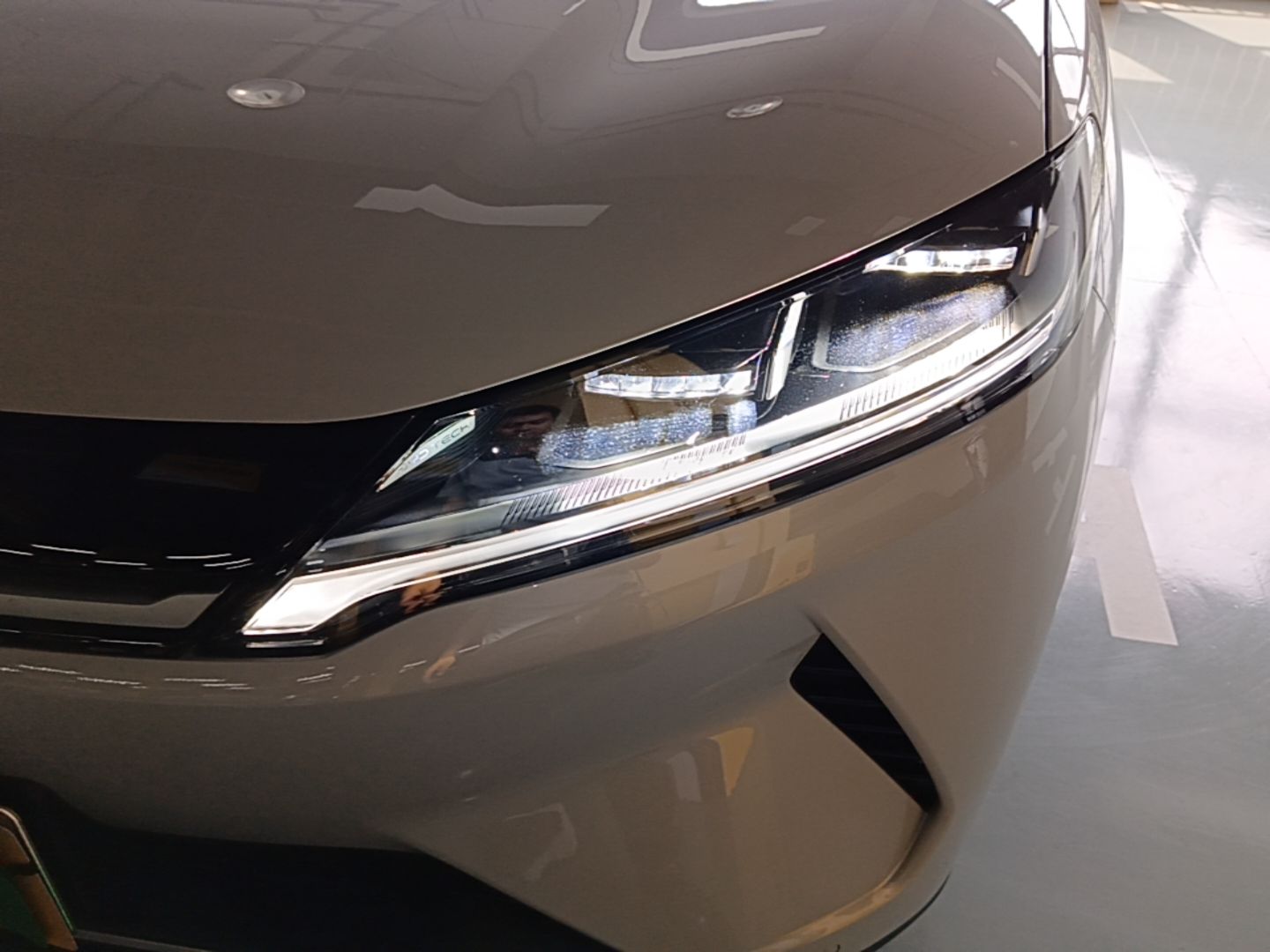 BYD Yuan UP 2024 401 km Active Version — снимка 8