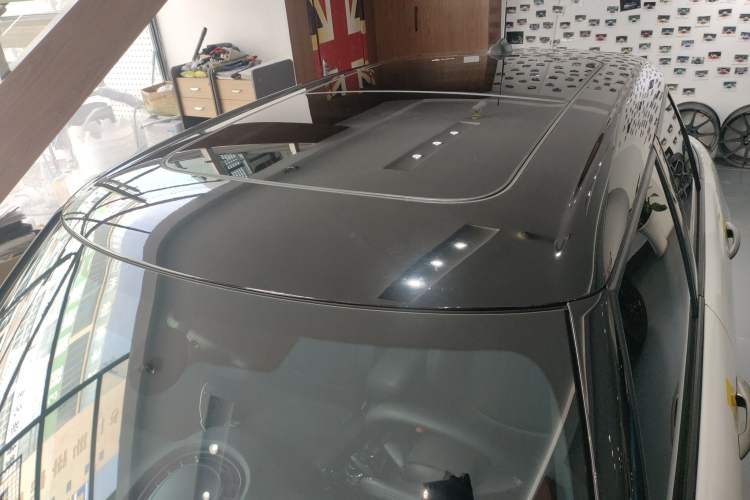 Used MINI MINI 2023 1.5T COOPER King's Cross Special Edition Five-Door Version