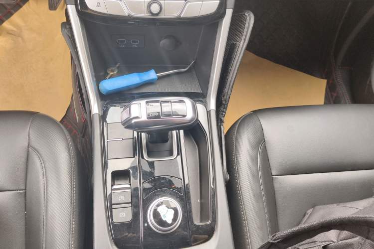 Used Great Wall Poer 2021 2.0T Commercial Version Automatic Diesel Two-Wheel Drive Elite Trim with Long Bed – GW4D20M
