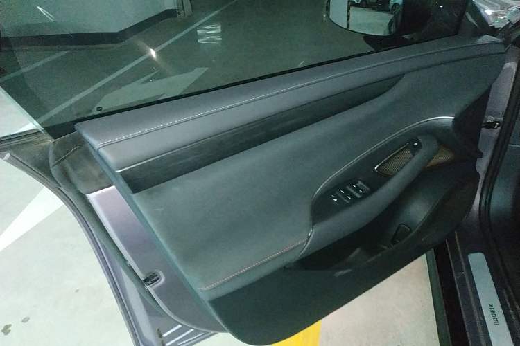 Used Xiaomi Auto SU7 2024 Rear-Drive Ultra-Long Range Advanced Pro-Level Intelligent Driving Version