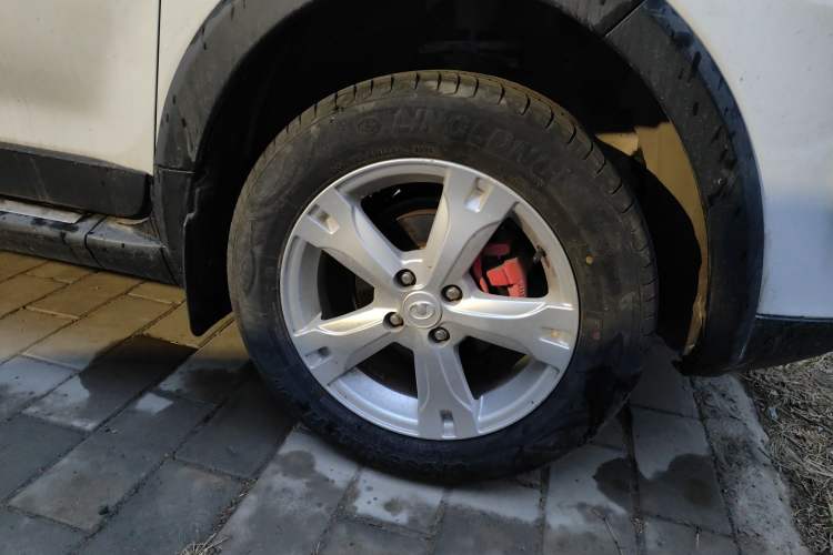 Used Great Wall M4 2012 1.5L Manual Comfort Version Right Front Wheel Hub