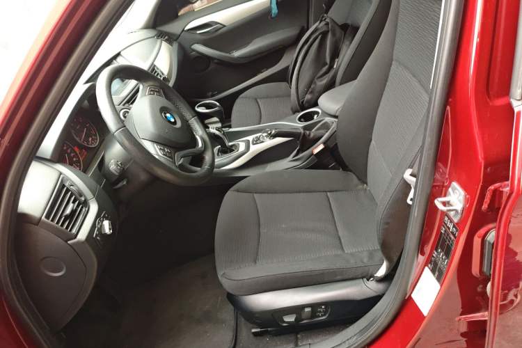 Used BMW X1 2014 sDrive18i Fashion Model Left Front Seat