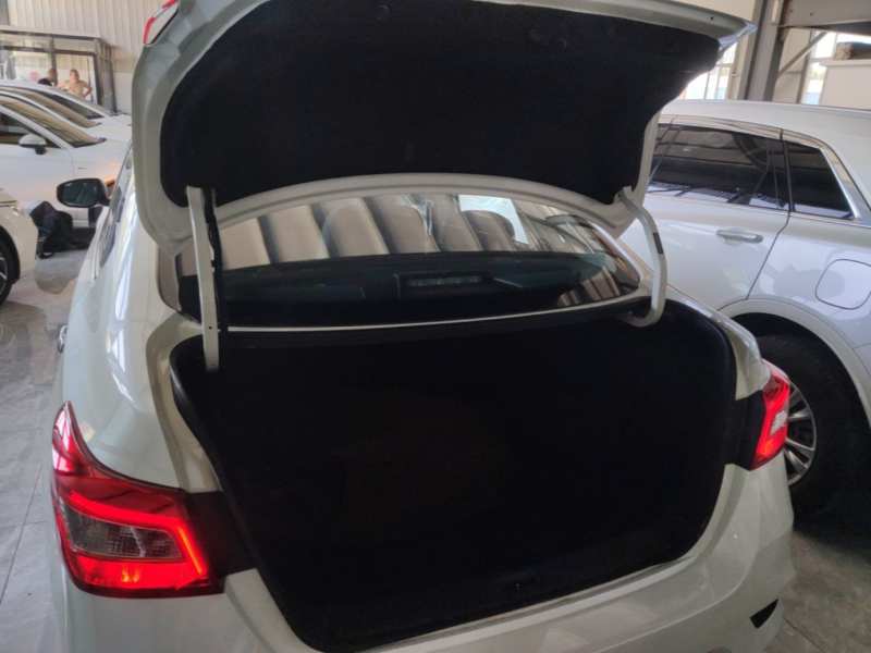 Used Nissan Sylphy 2022 Classic 1.6XE CVT Comfort Edition — 18