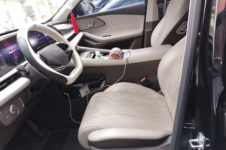 Used EXEED Stellar C-DM 2024 1.5T Extended-Range Pro
