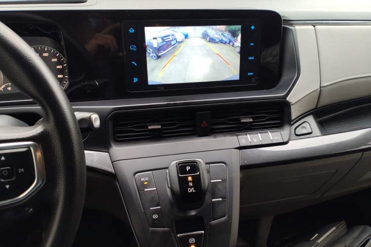 Used Ford Transit 2023 2.0T Gasoline Automatic Business & Travel Model Mid-axle Medium Roof 7/8/9-Seater