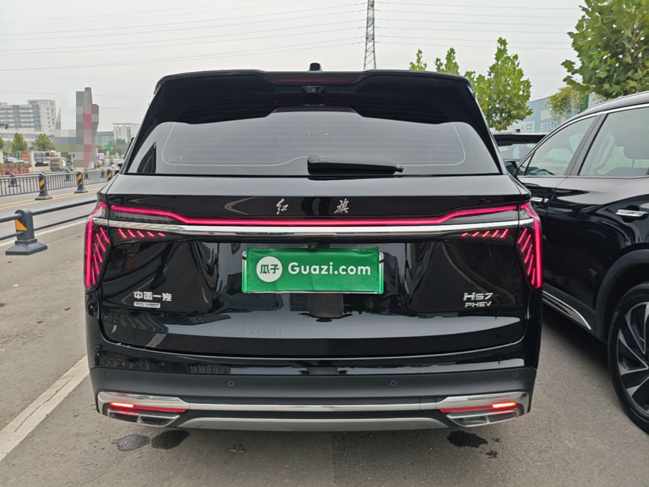 Hongqi HS7 PHEV 2024 2.0T PHEV Four-Wheel Drive Flagship Edition 7 Seats — снимка 5