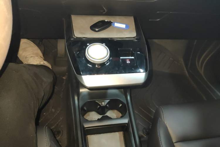 Used MG 4 EV 2023 415 km Range Sea-Faring Champion Edition