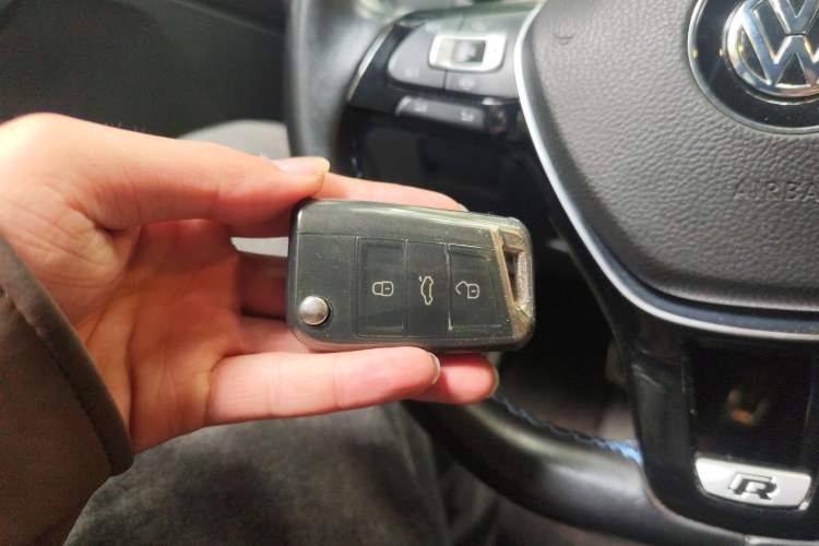 Used Volkswagen Golf Pure Electric 2020 Chari Vehicle Key