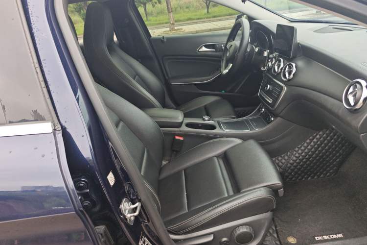 Used Mercedes-Benz GLA 2018 GLA 200 Fashion Model
