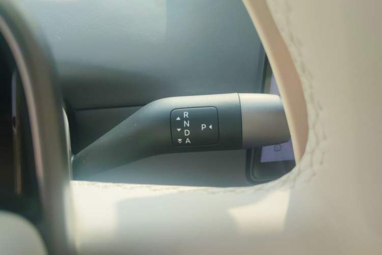 Used Li Auto i6 2025 Model Two-Wheel-Drive Standard Type