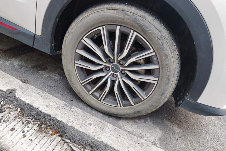 Used JETOUR X70 PRO 2023 1.5T DCT Comfort Edition 5 Seats