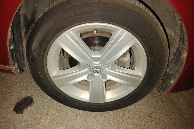 Used Volkswagen Golf 2015 1.4TSI Automatic Luxury Model
