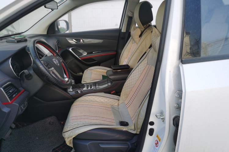 Used CHANGAN CS55 2017 1.5T Automatic Colorful Edition