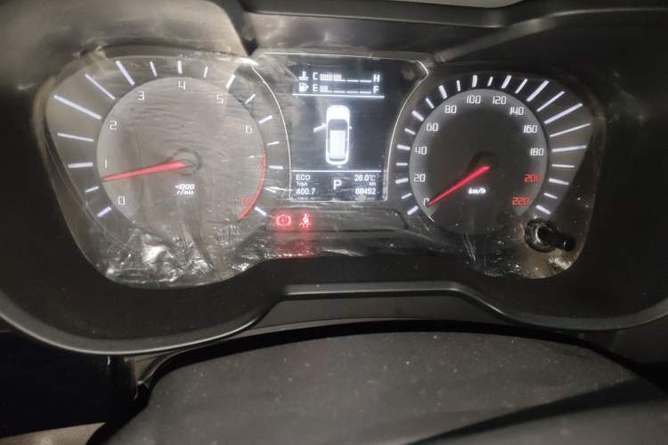 Used GAC Trumpchi GS4 2017 235T Automatic Two-Wheel Drive Luxury Smart Connectivity Version Odometer Close Up