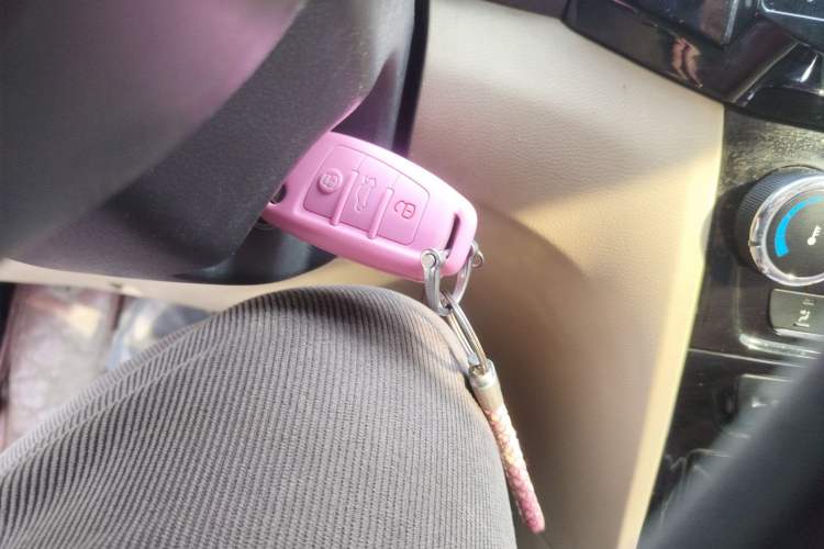 Used Chery E3 2015 1.5L Manual Fashion Model