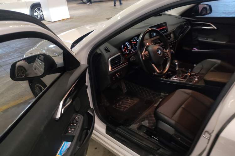 Used BMW 1 Series 2019 118i Fashion Model Driver Seat