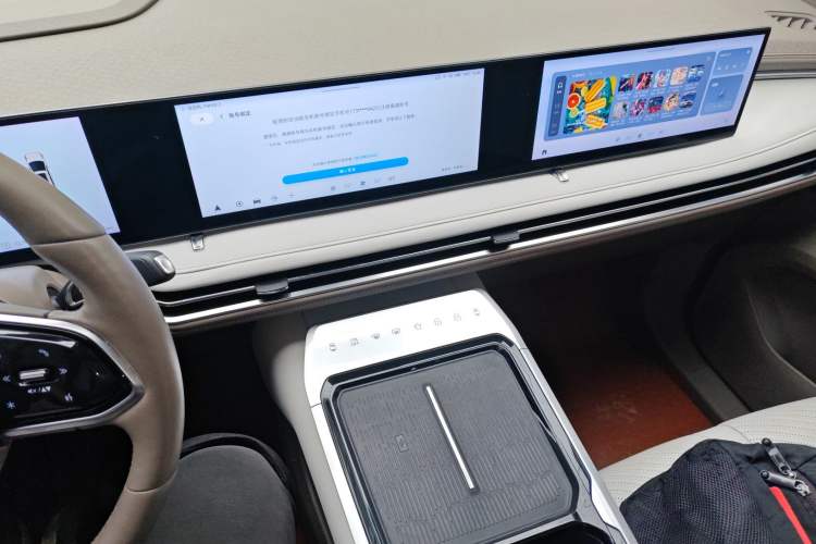 Used SAIC MAXUS Dajia 7 2023 – Alpine 7-Seater Version