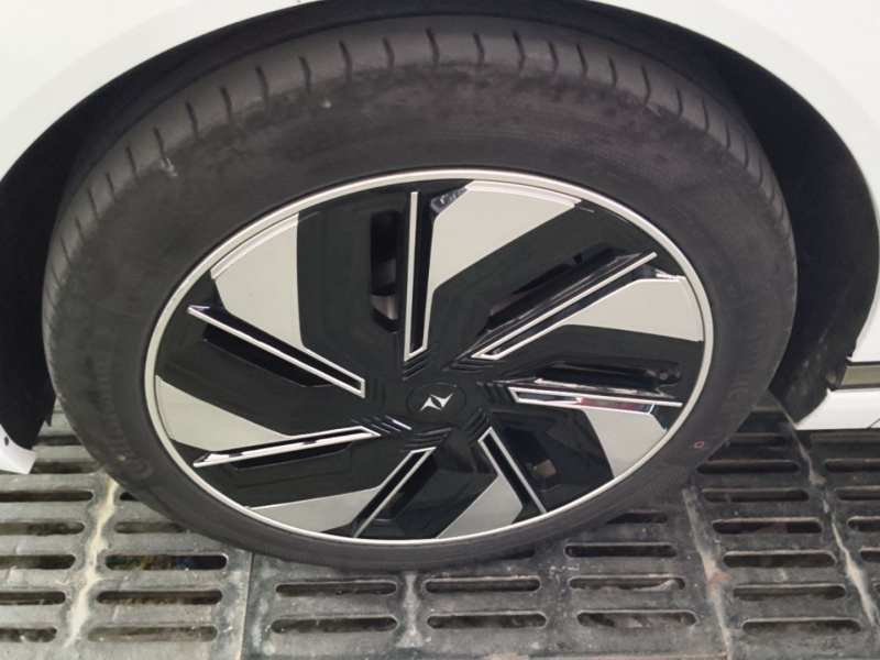 Used Dongfeng eπ eπ008 2024 210Max Range-Extended Version 6 Seats — 22