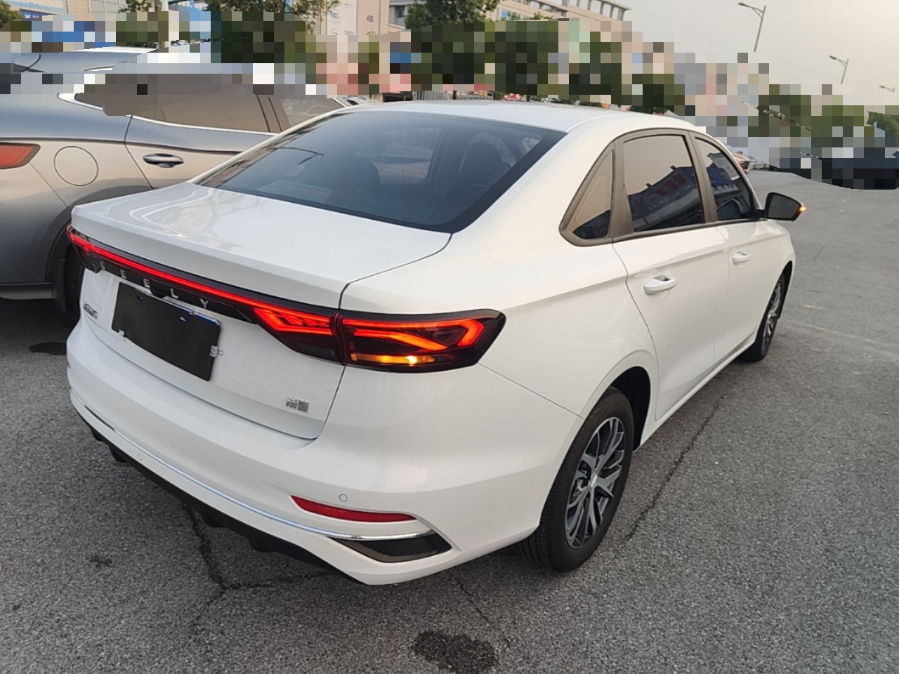 Geely Auto Emgrand 2026 Model 4th Generation 4 Millionth Anniversary Edition 1.5L CVT Overdrive Edition — снимка 6