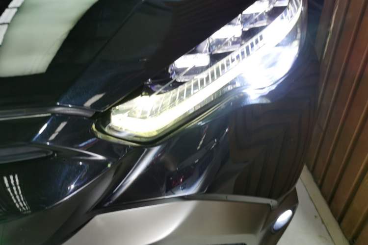 Used Toyota FRONTLANDER 2022 2.0L CVT Luxury PLUS Edition
