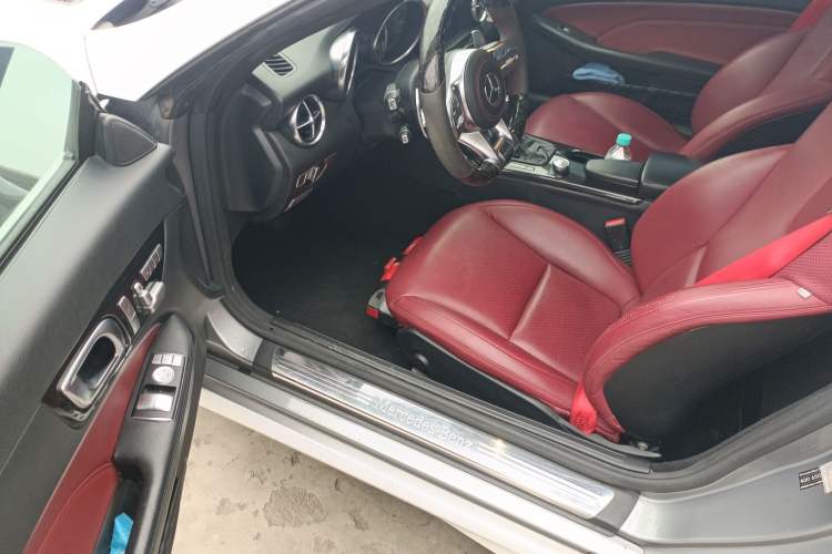 Used Mercedes-Benz SLK-Class 2011 SLK 200 Luxury Sports Model