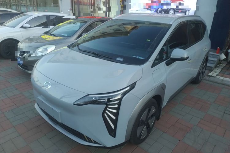 Used AION Y 2024 Younger