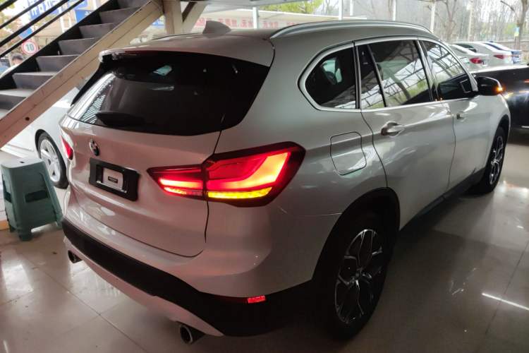 Used BMW X1 2022 sDrive25Li Leading Model
